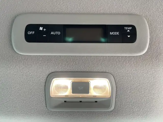 日産 セレナ e－パワー ハイウェイスター V 埼玉県 2025(令7)年 0.1千km ダイヤモンドブラック エマージェンシーブレーキ　/プロパイロット　/純正ナビ/　　BT/フルセグ　/アラウンドビューモニター　/両側パワースライドドア　/LEDオートライト　/純正16インチアルミ　/ワイヤレス充電 /インテリジェントミラー /ステアリングスイッチ/電子パーキング/純正ETC2.0