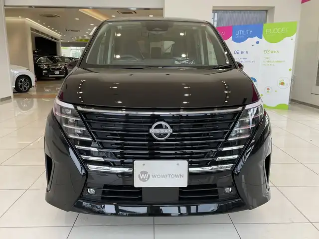 日産 セレナ e－パワー ハイウェイスター V 埼玉県 2025(令7)年 0.1千km ダイヤモンドブラック エマージェンシーブレーキ　/プロパイロット　/純正ナビ/　　BT/フルセグ　/アラウンドビューモニター　/両側パワースライドドア　/LEDオートライト　/純正16インチアルミ　/ワイヤレス充電 /インテリジェントミラー /ステアリングスイッチ/電子パーキング/純正ETC2.0