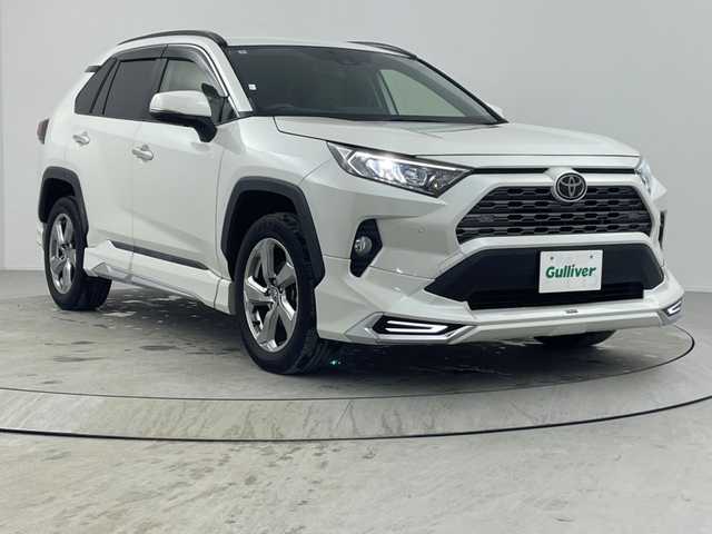 トヨタ ＲＡＶ４ G 熊本県 2020(令2)年 5.7万km ホワイトパールクリスタルシャイン モデリスタエアロ　純正９インチナビ　バックカメラ　パワーバックドア　レーダークルーズコントロール　シートヒーター　純正１８インチＡＷ　ステアリングリモコン　クリアランスソナー　ＥＴＣ　ドラレコ　禁煙車