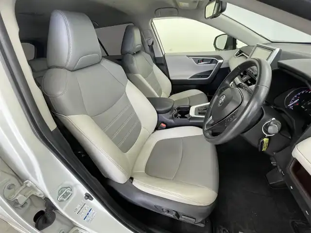 トヨタ ＲＡＶ４ G 熊本県 2020(令2)年 5.7万km ホワイトパールクリスタルシャイン モデリスタエアロ　純正９インチナビ　バックカメラ　パワーバックドア　レーダークルーズコントロール　シートヒーター　純正１８インチＡＷ　ステアリングリモコン　クリアランスソナー　ＥＴＣ　ドラレコ　禁煙車