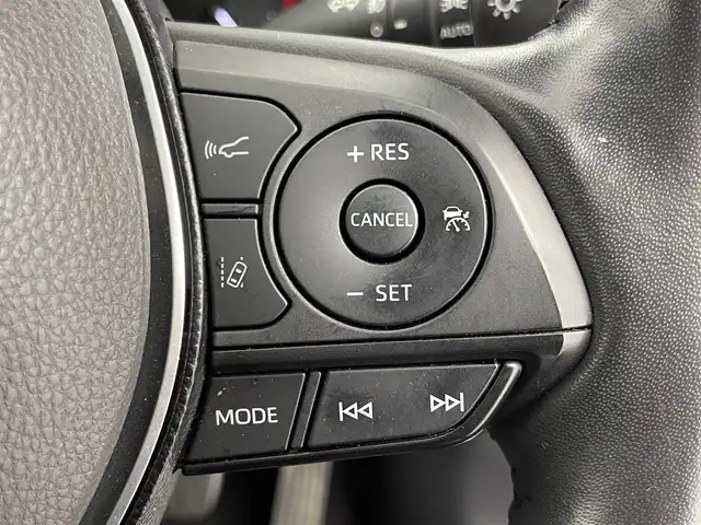 トヨタ ＲＡＶ４ G 熊本県 2020(令2)年 5.7万km ホワイトパールクリスタルシャイン モデリスタエアロ　純正９インチナビ　バックカメラ　パワーバックドア　レーダークルーズコントロール　シートヒーター　純正１８インチＡＷ　ステアリングリモコン　クリアランスソナー　ＥＴＣ　ドラレコ　禁煙車