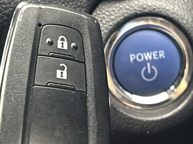 トヨタ ＲＡＶ４ ハイブリッド アドベンチャー 宮城県 2022(令4)年 2.9万km アティチュードブラックマイカ 4WD/純正ディスプレイオーディオ/(AM/FM/USB/BT/Miracast)/バックカメラ/ビルトインETC2.0/前後ドライブレコーダー/レーダークルーズコントロール/BSM/レザーシート/シートヒーター/エアシート/パワーシート/シートメモリー/ステアリングヒーター/プッシュスタート/スマートキー/スペアキー/オートライト/オートマチックハイビーム/LEDヘッドライト/フォグランプ/純正フロアマット/純正19インチアルミホイール
