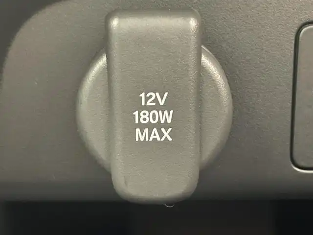 ホンダ フリード ハイブリット e:HEV クロスター 愛知県 2025(令7)年 0.1千km ベージュ 登録済未使用車　純正９型ナビ　禁煙　シートヒーター　ハーフレザー　電動パーキング　ホンダセンシング　衝突軽減　追従クルコン　ハンドル支援　コーナーセンサー　ＬＥＤオートライト　両側パワースライドドア　/登録時走行距離５ｋｍ/e:HEV クロスター　2LE40C3　6人　9インチナビ　LXM-242ZFNI(207680円)