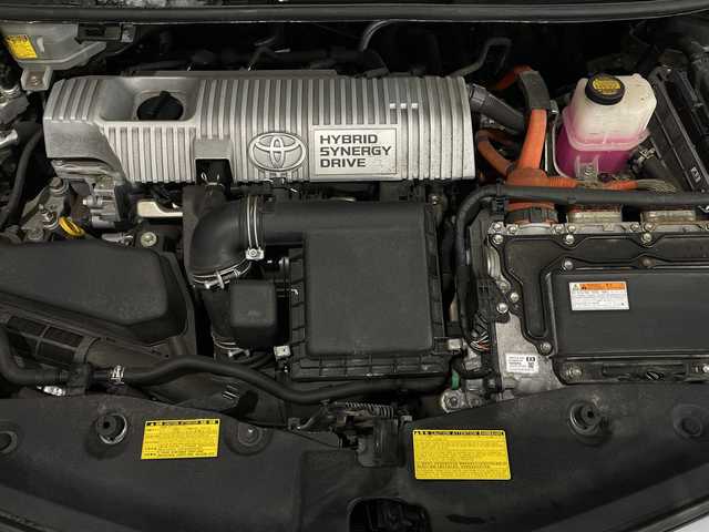 トヨタ プリウス α G 新潟県 2013(平25)年 10.4万km グレーメタリック 社外ナビ/　　フルセグ/CD/DVD/SD/バックカメラ/クルーズコントロール/LEDオートライト/ステアリングスイッチ/スマートキー/ETC