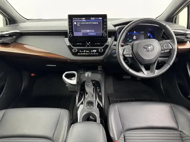 トヨタ カローラツーリング ハイブリッド ダブルバイビー 福岡県 2022(令4)年 4.7万km スパークリングブラックパールクリスタルシャイン モデリスタエアロ　/純正ディスプレイオーディオ　/バックカメラ　/ワイヤレス充電　/ビルトインＥＴＣ　/前後ドラレコ　/レーダークルコン　/トヨタセーフティセンス　/衝突軽減ブレーキ　/レーンキープ　/アクセル踏み間違い防止　/ブラインドスポットモニター　/ハーフレザーシート　/シートヒーター　/ステアリングヒーター　/ＬＥＤヘッドライト　/純正１７インチアルミホイール