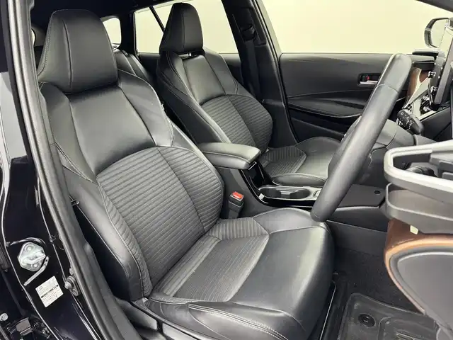 トヨタ カローラツーリング ハイブリッド ダブルバイビー 福岡県 2022(令4)年 4.7万km スパークリングブラックパールクリスタルシャイン モデリスタエアロ　/純正ディスプレイオーディオ　/バックカメラ　/ワイヤレス充電　/ビルトインＥＴＣ　/前後ドラレコ　/レーダークルコン　/トヨタセーフティセンス　/衝突軽減ブレーキ　/レーンキープ　/アクセル踏み間違い防止　/ブラインドスポットモニター　/ハーフレザーシート　/シートヒーター　/ステアリングヒーター　/ＬＥＤヘッドライト　/純正１７インチアルミホイール