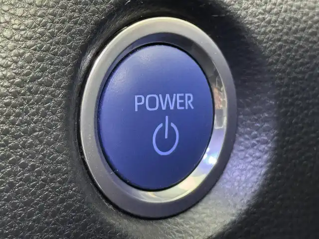 トヨタ カローラツーリング ハイブリッド ダブルバイビー 福岡県 2022(令4)年 4.7万km スパークリングブラックパールクリスタルシャイン モデリスタエアロ　/純正ディスプレイオーディオ　/バックカメラ　/ワイヤレス充電　/ビルトインＥＴＣ　/前後ドラレコ　/レーダークルコン　/トヨタセーフティセンス　/衝突軽減ブレーキ　/レーンキープ　/アクセル踏み間違い防止　/ブラインドスポットモニター　/ハーフレザーシート　/シートヒーター　/ステアリングヒーター　/ＬＥＤヘッドライト　/純正１７インチアルミホイール