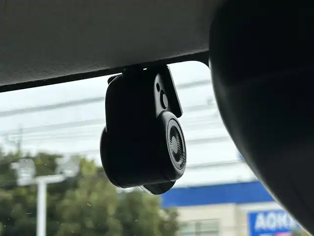 ダイハツ タント X 東京都 2021(令3)年 3.5万km ブラックマイカメタリック 純正ナビ（NSZN-Y71DS）/・Bluetooth/TV/CD/DVD/USＢ/横滑り防止装置/盗難防止装置/衝突被害軽減システム/アイドリングストップ/コーナーセンサー/パノラマモニター/左右パワースライドドア/後席格納サンシェード/オートライト/電動格納ミラー/シートヒーター/オートエアコン/プッシュスタート/取扱説明書/保証書/スペアキー1本