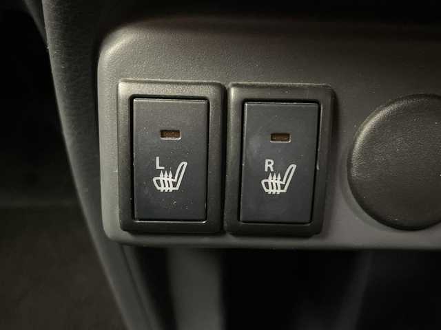 スズキ ハスラー J 愛知県 2019(平31)年 2.8万km フェニックスレッドパール/ホワイト2トーンルーフ 純正ナビ/・フルセグ/・Ｂｌｕｅｔｏｏｔｈ/・ＣＤ/ＤＶＤ/シートヒーター/前方ドライブレコーダー/ＥＴＣ/衝突軽減/レーンキープアシスト/オートライト/スマートキー/純正アルミホイール/ハンドルカバー