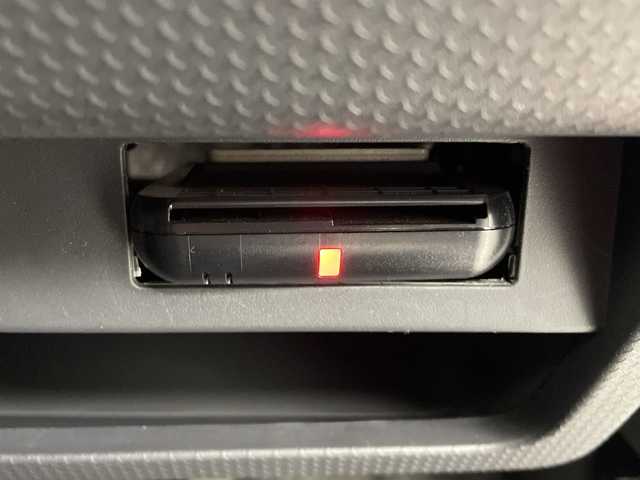 スズキ ハスラー J 愛知県 2019(平31)年 2.8万km フェニックスレッドパール/ホワイト2トーンルーフ 純正ナビ/・フルセグ/・Ｂｌｕｅｔｏｏｔｈ/・ＣＤ/ＤＶＤ/シートヒーター/前方ドライブレコーダー/ＥＴＣ/衝突軽減/レーンキープアシスト/オートライト/スマートキー/純正アルミホイール/ハンドルカバー