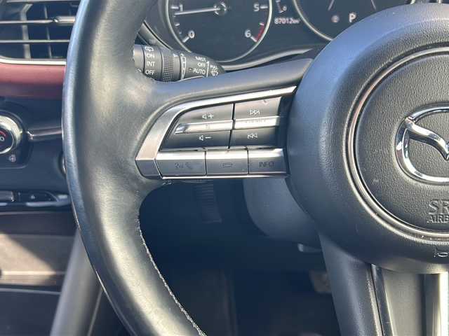 マツダ マツダ３ファストバック XD バーガンディセレクション 山形県 2019(令1)年 8.7万km ポリメタルグレーM 禁煙車/4WD/衝突軽減ブレーキシステム/BOSEサウンド/クルーズコントロール/レーンキープアシスト/横滑り防止装置/オートマチックハイビーム/前後コーナーセンサー/前後ドライブレコーダー/全方位カメラ/純正ナビ/（Bluetooth/フルセグ/AM/FM/USB)/ヘッドアップディスプレイ/電動パーキング/ステアリングスイッチ/ステアリングヒーター/パドルシフト/レザーシート/D席パワーシート・シートメモリー/前席シートヒーター/スマートキー/純正エンジンスターター/電動格納ミラー/ドアバイザー/純正アルミホイール