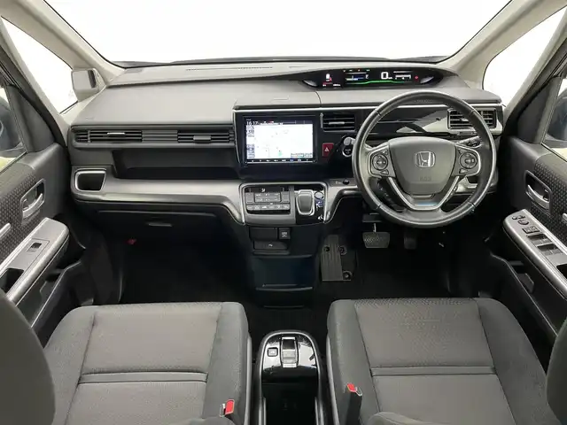 ホンダ ステップワゴン スパーダ eHEV G ホンダS 岡山県 2021(令3)年 4.1万km モダンスティールM 純正９インチナビ　(VXM-217VFNi)/【CD/DVD/USB/SD/フルセグ】/フリップダウンモニター　/両側電動スライド　/レーダークルーズコントロール　/ビルトインＥＴＣ２．０　/ＬＥＤヘッドライト　/バックカメラ　/ドライブレコーダー　/オートハイビーム　/フォグランプ/禁煙車/オートブレーキホールド/純正フロアマット/純正アルミ/アイドリングストップ