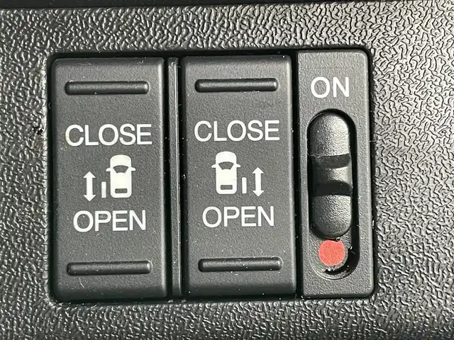 ホンダ ステップワゴン スパーダ eHEV G ホンダS 岡山県 2021(令3)年 4.1万km モダンスティールM 純正９インチナビ　(VXM-217VFNi)/【CD/DVD/USB/SD/フルセグ】/フリップダウンモニター　/両側電動スライド　/レーダークルーズコントロール　/ビルトインＥＴＣ２．０　/ＬＥＤヘッドライト　/バックカメラ　/ドライブレコーダー　/オートハイビーム　/フォグランプ/禁煙車/オートブレーキホールド/純正フロアマット/純正アルミ/アイドリングストップ