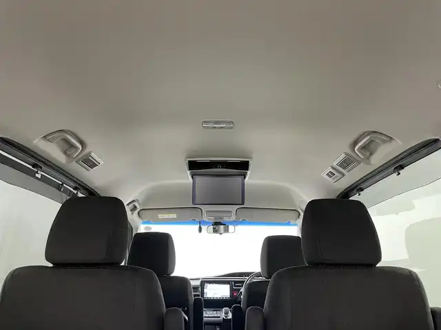 ホンダ ステップワゴン スパーダ eHEV G ホンダS 岡山県 2021(令3)年 4.1万km モダンスティールM 純正９インチナビ　(VXM-217VFNi)/【CD/DVD/USB/SD/フルセグ】/フリップダウンモニター　/両側電動スライド　/レーダークルーズコントロール　/ビルトインＥＴＣ２．０　/ＬＥＤヘッドライト　/バックカメラ　/ドライブレコーダー　/オートハイビーム　/フォグランプ/禁煙車/オートブレーキホールド/純正フロアマット/純正アルミ/アイドリングストップ