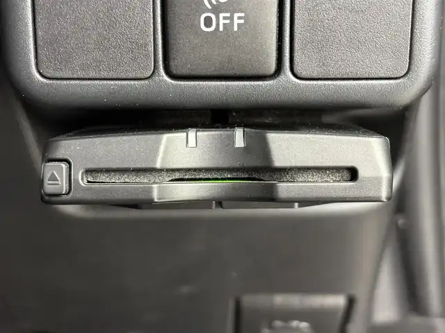 トヨタ アクア S 福岡県 2014(平26)年 7.2万km ブラックマイカ 純正ナビ／ＢＴ／フルセグＴＶ　/バックカメラ　/ＥＴＣ　/プッシュスタート　/スマートキー　/電動格納式ドアミラー　/ＥＣＯモード　/ＥＶモード　/ドアバイザー　/純正１５インチアルミホイール　/社外フロアマット