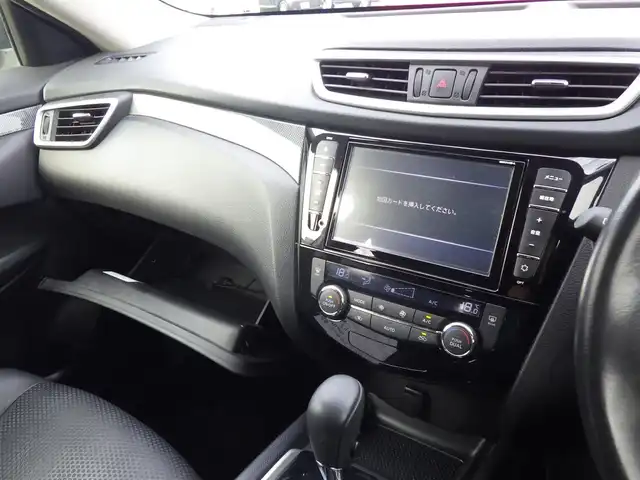 日産 エクストレイル 20X 千葉県 2014(平26)年 5.2万km ブリリアントホワイトパール パワーバックドア/カブロンシート/前席シートヒーター/純正SDナビ/地デジTV/【DVD/CD再生機能】/バックカメラ/フリップダウンモニター/ドライブレコーダー/革巻きステアリング/ETC/LEDヘッドライト/フォグライト/ウインカーミラー/純正17インチアルミホイル/インテリジェントキー