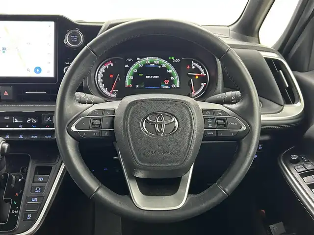 トヨタ ノア S－Z 熊本県 2023(令5)年 3.1万km ホワイトパールクリスタルシャイン 純正10.5インチナビ（CD・ＤＶＤ・フルセグ・ＢＴ・ＡｐｐｌＣａｒＰｌａｙ・ＡｎｄｒｏｉｄＡｕｔｏ・HDMI）/バックカメラ　/純正１４インチフリップダウンモニター　/ビルトインＥＴＣ２．０　/社外前後ドライブレコーダー　/両側パワースライドドア/前後クリアランスソナー/前席シートヒーター/トヨタセーフティーセンス/・レーダークルーズコントロール/・プリクラッシュセーフティ/・プロアクティブドライビングアシスト/・ロードサインアシスト/横滑り防止/ハーフレザーシート/オートライト/オートマチックハイビーム/LEDヘッドライト/フォグライト/スマートキー/プッシュスタート/スペアキー1本