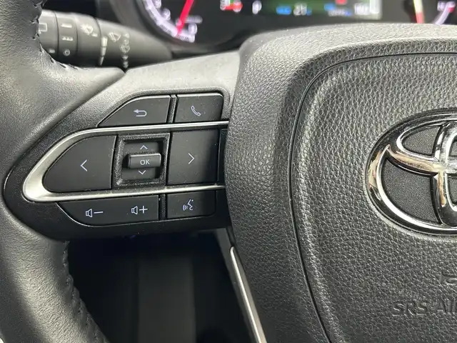 トヨタ ノア S－Z 熊本県 2023(令5)年 3.1万km ホワイトパールクリスタルシャイン 純正10.5インチナビ（CD・ＤＶＤ・フルセグ・ＢＴ・ＡｐｐｌＣａｒＰｌａｙ・ＡｎｄｒｏｉｄＡｕｔｏ・HDMI）/バックカメラ　/純正１４インチフリップダウンモニター　/ビルトインＥＴＣ２．０　/社外前後ドライブレコーダー　/両側パワースライドドア/前後クリアランスソナー/前席シートヒーター/トヨタセーフティーセンス/・レーダークルーズコントロール/・プリクラッシュセーフティ/・プロアクティブドライビングアシスト/・ロードサインアシスト/横滑り防止/ハーフレザーシート/オートライト/オートマチックハイビーム/LEDヘッドライト/フォグライト/スマートキー/プッシュスタート/スペアキー1本