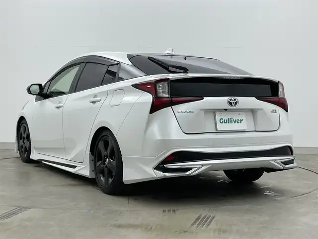 トヨタ プリウス S ツーリングセレ ブラックED 岡山県 2022(令4)年 3.1万km プラチナホワイトパールマイカ 純正9インチナビ/NSZT-Y68T/（CD/DVD/BT/TV/HDMI)/全方位カメラ/モデリスタフルエアロ/レザーシート/シートヒーター/ローダウン/社外前後ドライブレコーダー/LEDヘッドライト/オートライト/ビルトインETC/コーナーセンサー/トヨタセーフティセンス