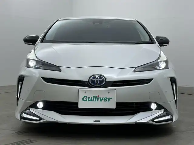 トヨタ プリウス S ツーリングセレ ブラックED 岡山県 2022(令4)年 3.1万km プラチナホワイトパールマイカ 純正9インチナビ/NSZT-Y68T/（CD/DVD/BT/TV/HDMI)/全方位カメラ/モデリスタフルエアロ/レザーシート/シートヒーター/ローダウン/社外前後ドライブレコーダー/LEDヘッドライト/オートライト/ビルトインETC/コーナーセンサー/トヨタセーフティセンス