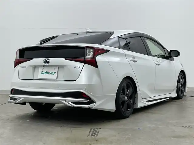 トヨタ プリウス S ツーリングセレ ブラックED 岡山県 2022(令4)年 3.1万km プラチナホワイトパールマイカ 純正9インチナビ/NSZT-Y68T/（CD/DVD/BT/TV/HDMI)/全方位カメラ/モデリスタフルエアロ/レザーシート/シートヒーター/ローダウン/社外前後ドライブレコーダー/LEDヘッドライト/オートライト/ビルトインETC/コーナーセンサー/トヨタセーフティセンス