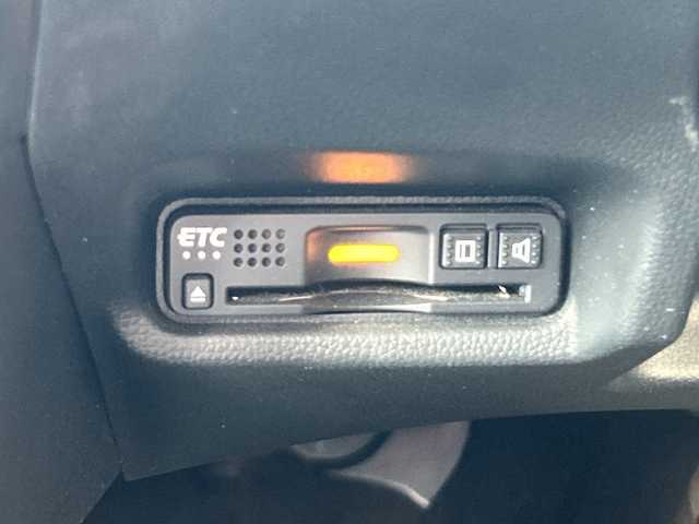 ホンダ フィット ハイブリット L ホンダセンシング 広島県 2019(平31)年 2.7万km モーニングミストブルーM 禁煙車/純正ナビ/（Bluetooth/SD/CD/USB)/バックカメラ/前後ドライブレコーダー/ビルドインETC/レーダークルーズコントロール/オートライト/LEDヘッドライト/フォグランプ/純正フロアマット/ドアバイザー/ハーフレザーシート/チャップアップシート/衝突被害軽減ブレーキ/横滑り防止装置/レーンキープアシスト/スマートキー/電動格納ミラー