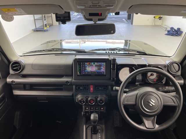 スズキ ジムニー XL 奈良県 2019(令1)年 1万km ジャングルグリーン 純正7インチディスプレイオーディオ　PVH-9300DVSZS/Bluetoothオーディオ/DVD再生/AM/FM/衝突軽減ブレーキ/車線逸脱警報/横滑り防止/フロントシートヒーター/バックカメラ/スマートキー/プッシュスタート/ビルトインETC/360°ドラレコ/ダウンヒルアシスト/背面タイヤ/サイドエアバッグ/カーテンエアバッグ