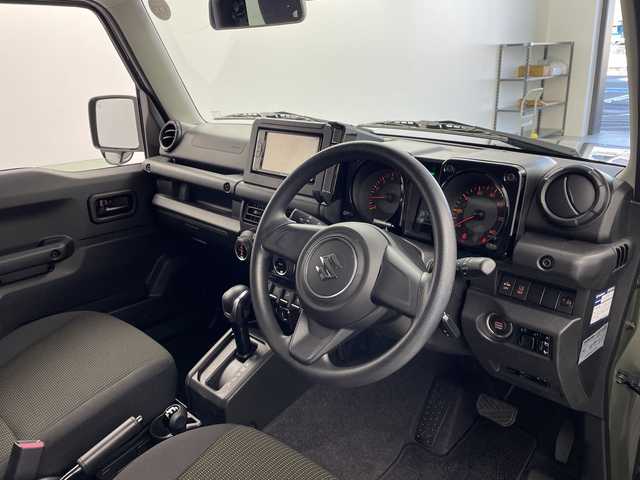 スズキ ジムニー XL 奈良県 2019(令1)年 1万km ジャングルグリーン 純正7インチディスプレイオーディオ　PVH-9300DVSZS/Bluetoothオーディオ/DVD再生/AM/FM/衝突軽減ブレーキ/車線逸脱警報/横滑り防止/フロントシートヒーター/バックカメラ/スマートキー/プッシュスタート/ビルトインETC/360°ドラレコ/ダウンヒルアシスト/背面タイヤ/サイドエアバッグ/カーテンエアバッグ