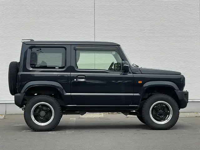 スズキ ジムニー XC 秋田県 2020(令2)年 1.6万km ブルーイッシュブラックパール3 ４WD/スマートキー/前席シートヒーター/社外アルミ/ETC/オートマチックハイビーム/ダウンヒルアシストコントロール/ミラーヒーター/プッシュスタート/ステアリングスイッチ/純正フロアマット/純正ドアバイザー/横滑り防止/盗難防止装置/パワーステアリング/パワーウィンドウ/保証書/取扱説明書/記録簿