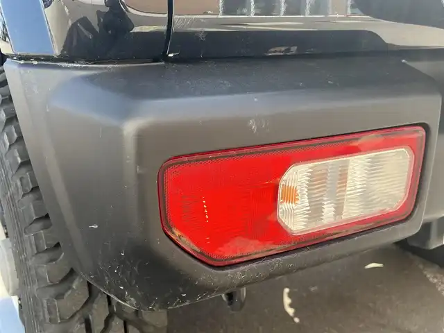 スズキ ジムニー XC 秋田県 2020(令2)年 1.6万km ブルーイッシュブラックパール3 ４WD/スマートキー/前席シートヒーター/社外アルミ/ETC/オートマチックハイビーム/ダウンヒルアシストコントロール/ミラーヒーター/プッシュスタート/ステアリングスイッチ/純正フロアマット/純正ドアバイザー/横滑り防止/盗難防止装置/パワーステアリング/パワーウィンドウ/保証書/取扱説明書/記録簿
