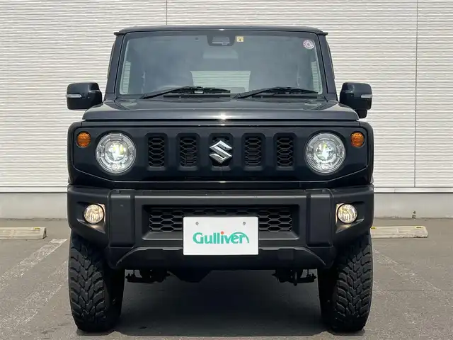 スズキ ジムニー XC 秋田県 2020(令2)年 1.6万km ブルーイッシュブラックパール3 ４WD/スマートキー/前席シートヒーター/社外アルミ/ETC/オートマチックハイビーム/ダウンヒルアシストコントロール/ミラーヒーター/プッシュスタート/ステアリングスイッチ/純正フロアマット/純正ドアバイザー/横滑り防止/盗難防止装置/パワーステアリング/パワーウィンドウ/保証書/取扱説明書/記録簿