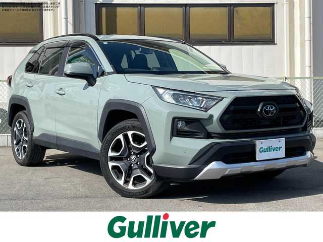 トヨタ ＲＡＶ４ アドベンチャー 群馬県 2020(令2)年 2.6万km アーバンカーキ 衝突軽減システム　/純正７型ナビ　/ＡＭ　ＦＭ　ＣＤ　ＤＶＤ　ＢＴ　フルセグ　/レーンキープアシスト　/ブラインドスポットモニター　/コーナーセンサー　/レーダークルーズ　/バックカメラ　/パワーシート　/ドラレコ/LEDヘッドライト/オートハイビーム/フォグランプ/スマートキー×２