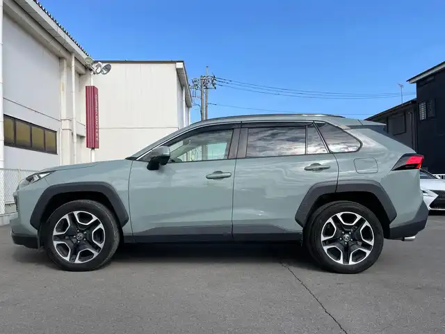 トヨタ ＲＡＶ４ アドベンチャー 群馬県 2020(令2)年 2.6万km アーバンカーキ 衝突軽減システム　/純正７型ナビ　/ＡＭ　ＦＭ　ＣＤ　ＤＶＤ　ＢＴ　フルセグ　/レーンキープアシスト　/ブラインドスポットモニター　/コーナーセンサー　/レーダークルーズ　/バックカメラ　/パワーシート　/ドラレコ/LEDヘッドライト/オートハイビーム/フォグランプ/スマートキー×２