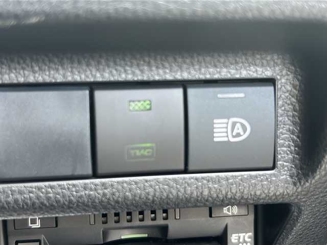 トヨタ ＲＡＶ４ アドベンチャー 福島県 2020(令2)年 2.6万km アーバンカーキ 衝突軽減システム　/純正７型ナビ　/ＡＭ　ＦＭ　ＣＤ　ＤＶＤ　ＢＴ　フルセグ　/レーンキープアシスト　/ブラインドスポットモニター　/コーナーセンサー　/レーダークルーズ　/バックカメラ　/パワーシート　/ドラレコ/LEDヘッドライト/オートハイビーム/フォグランプ/スマートキー×２