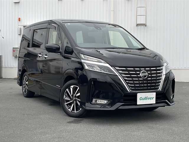 日産 セレナ ハイウェイスター V 三重県 2021(令3)年 5.3万km ダイヤモンドブラック 純正SDナビ、フルセグTV/純正CD、Bluetooth/プロパイロット/全方位カメラ、バックカメラ/レーダークルーズコントロール/前後ドライブレコーダー/デジタルインナーミラー/両側パワースライドドア/電動パーキング/コーナーセンサー/LEDオートライト/フォグランプ/純正アルミ16インチ/アイドリングストップ/ステアリングリモコン/スマートキー/プッシュスタート/ETC