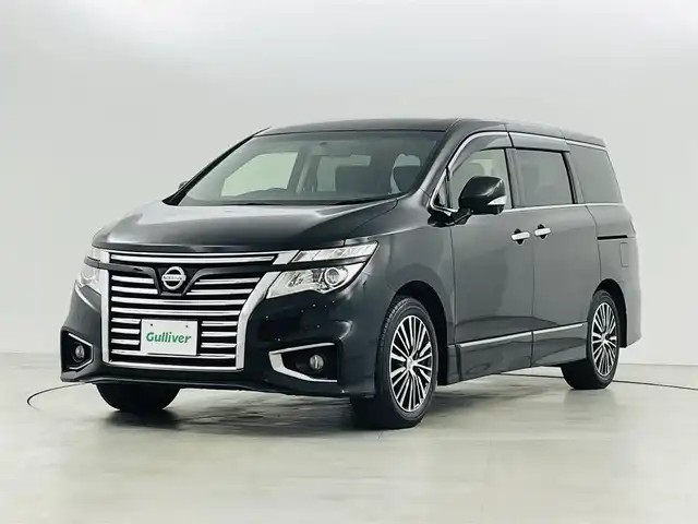 日産 エルグランド 250ハイウェイスターS 福島県 2016(平28)年 5.4万km ファントムブラック 純正メーカーオプションナビ /【AM/FM/DISC/Bluetooth/フルセグ】/アラウンドビューモニター /フリップダウンモニター /ETC　/両側パワースライドドア　/オットマン　/コーナーセンサー/電動リアゲート/プッシュスタート　/・スマートキー　/・スペアキー　/LEDライト　/・オートライト　/・フォグライト/ステアリングスイッチ/・革巻きステアリング/・チルトステアリング/電動格納ミラー/100Vコンセント/フロアマット/純正ドアバイザー/後席サンシェード