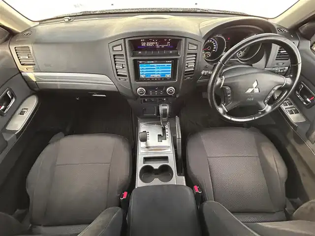 三菱 パジェロ ロング GR 岩手県 2010(平22)年 7.6万km ウォームホワイトパール ４WD/ロックフォードアコースティックデザインプレミアム/純正HDDナビ/　　CD/DVD/BT/フルセグ/バックカメラ/クルーズコントロール/HIDオートライト/純正18インチアルミホイール/背面タイヤ/スマートキー
