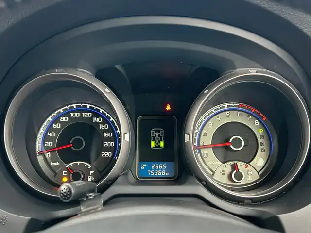 三菱 パジェロ ロング GR 岩手県 2010(平22)年 7.6万km ウォームホワイトパール ４WD/ロックフォードアコースティックデザインプレミアム/純正HDDナビ/　　CD/DVD/BT/フルセグ/バックカメラ/クルーズコントロール/HIDオートライト/純正18インチアルミホイール/背面タイヤ/スマートキー
