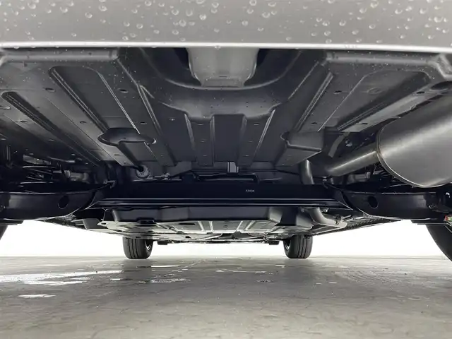 ホンダ フリード クロスター 大分県 2025(令7)年 0.1万km未満 クリスタルブラックパール 純正9インチナビ　LXM-242ZFNI(207680円)/フルセグTV、AM、FM、Bluetooth/Apple Carplay、Android Auto/バックカメラ/Honda SENSING/・衝突軽減ブレーキ/・誤発進抑制機能/・後方誤発進抑制機能/・近距離衝突軽減ブレーキ/・路外逸脱抑制機能/・渋滞追従機能付きアダブティブクルーズコントロール/・車線維持支援システム/・トラフィックジャムアシスト/・先行車発進お知らせ機能/・標識認識機能/・オートハイビーム/・ブラインドスポットインフォメーション/前席シートヒーター/USBチャージャー/両側パワースライドドア/電動パーキングブレーキ/オートブレーキホールド