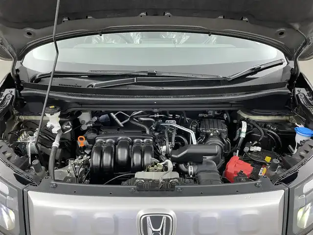 ホンダ フリード クロスター 大分県 2025(令7)年 0.1万km未満 クリスタルブラックパール 純正9インチナビ　LXM-242ZFNI(207680円)/フルセグTV、AM、FM、Bluetooth/Apple Carplay、Android Auto/バックカメラ/Honda SENSING/・衝突軽減ブレーキ/・誤発進抑制機能/・後方誤発進抑制機能/・近距離衝突軽減ブレーキ/・路外逸脱抑制機能/・渋滞追従機能付きアダブティブクルーズコントロール/・車線維持支援システム/・トラフィックジャムアシスト/・先行車発進お知らせ機能/・標識認識機能/・オートハイビーム/・ブラインドスポットインフォメーション/前席シートヒーター/USBチャージャー/両側パワースライドドア/電動パーキングブレーキ/オートブレーキホールド