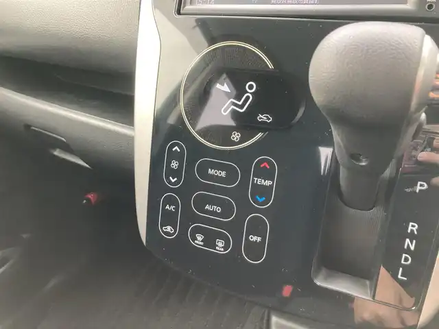 日産 デイズ ハイウェイスターX 鳥取県 2015(平27)年 6.5万km プレミアムパープルP 純正ナビ/フルセグ/CD/BT（ハンズフリー）/バックカメラ/前後ドライブレコーダー/リアルーフスポイラー/衝突被害軽減システム/HIDヘットライト/純正14インチアルミホイール/プッシュエンジンスタート/アイドリングストップ/スマートキー/純正フロアマット/ドアバイザー