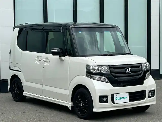 ホンダ Ｎ ＢＯＸ カスタム SSパッケージ 大阪府 2017(平29)年 4.5万km プレミアムホワイトパールⅡ 純正ナビ/   フルセグTV/CD/DVD/Bluetooth/バックモニター/前席シートヒーター/両側パワースライドドア/アイドリングストップ/ステアリングスイッチ/純正フロアマット/ワンオーナー/プッシュスタート/スマートキー/ＥＴＣ/ＬＥＤライト/禁煙車