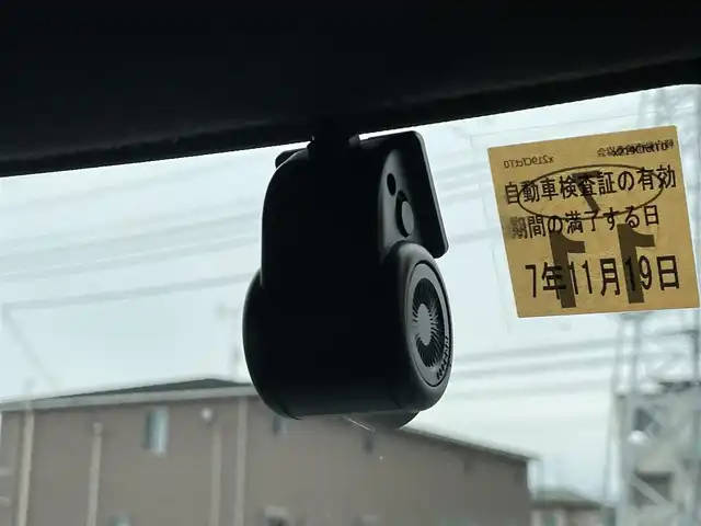 ダイハツ タント カスタム RS セレクション 群馬県 2020(令2)年 2.4万km ブライトシルバーメタリック 純正SDナビ/　AM/FM/BT/DISC/i pod/SD/バックカメラ/スマートアシスト/衝突軽減ブレーキ/レーンキープアシスト/横滑り防止機能/両側パワースライドドア/クルーズコントロール/ドライブレコーダー/ETC/前席シートヒーター/ステアリングスイッチ/LEDヘッドライト/LEDフォグライト/純正フロアマット/ドアバイザー/ハーフレザーシート/取扱説明書/保証書/スペアキー