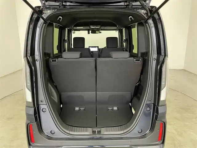 ホンダ Ｎ ＢＯＸ カスタム 埼玉県 2024(令6)年 0.2万km ミッドナイトブルービームM 純正９インチナビ　バックカメラ　ビルトインＥＴＣ　ホンダセンシング 　両側パワースライドドア　アダクティブクルーズコントロール　車内Ｗｉ－ｆｉ　純正アルミホイール　ＬＥＤライト　ＴＶ