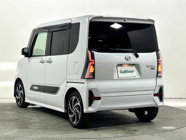 ダイハツ タント カスタム RS 大阪府 2021(令3)年 2.7万km シャイニングホワイトパール 純正ナビ/フルセグTV/Bluetooth接続/ビルトインETC/バックカメラ/両側パワースライドドア/プッシュスタート/スマートキー×２/シートヒーター/ハーフレザーシート/LEDヘッドライト/オートライト/レーダークルーズコントロール/衝突軽減/アイドリングストップ