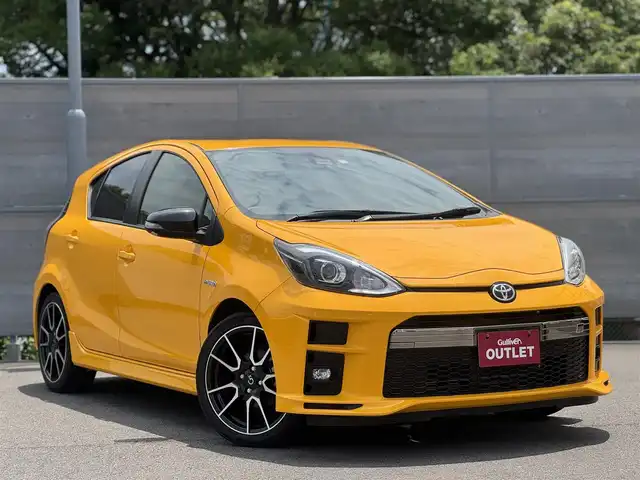 トヨタ アクア G GRスポーツ 三重県 2018(平30)年 5.7万km イエロー トヨタセーフティセンスC/ビューティパッケージ/・前席シートヒーター/ナノイー/純正9インチメモリナビ・地デジTV/・DVD/CD/・Bluetooth/ハーフレザーシート/クルーズコントロール/レーンディパーチャーアラート/純正G’s17インチアルミホイール/純正エアロバンパー/LEDヘッドランプ/・オートライト/オートマチックハイビーム/LEDフォグランプ/プッシュエンジンスタート/スマートキー
