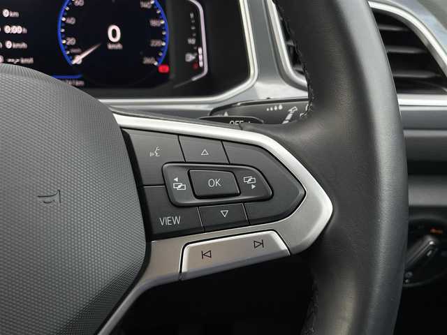 フォルクスワーゲン ＶＷ Ｔ－ロック TDI スタイル 三重県 2023(令5)年 2.5万km ベージュ アスコットグレー/ディスカバープロ　/カープレイ　/プリクラッシュ　/ＡＣＣ　/パークアシスト　/リアヴューカメラ　/マトリクスＬＥＤ　/パワーテールゲート　/ワイヤレスチャージ　/デジタルコックピット　/純正１７インチアルミ　/純正ナビ/バックカメラ/フルセグTV
