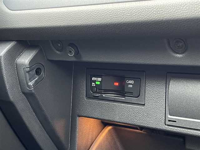 フォルクスワーゲン ＶＷ Ｔ－ロック TDI スタイル 三重県 2023(令5)年 2.5万km ベージュ アスコットグレー/ディスカバープロ　/カープレイ　/プリクラッシュ　/ＡＣＣ　/パークアシスト　/リアヴューカメラ　/マトリクスＬＥＤ　/パワーテールゲート　/ワイヤレスチャージ　/デジタルコックピット　/純正１７インチアルミ　/純正ナビ/バックカメラ/フルセグTV