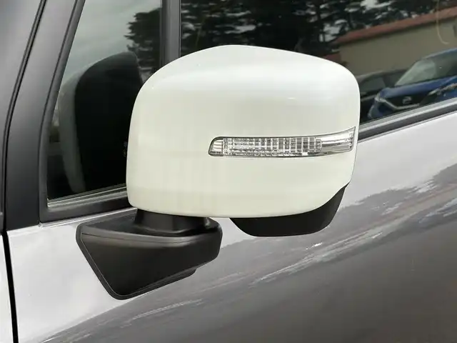 スズキ クロスビー HYBRID MZ 岩手県 2018(平30)年 1.9万km ミネラルグレーメタリック 3トーンコーディネート 禁煙車/ターボ/４WD/クルーズコントロール/前席シートヒーター/デュアルセンサーブレーキサポート/社外SDナビ/→フルセグTV/Bluetooth/CD/FM/AM/バックカメラ/ステアリングスイッチ/横滑り防止装置/リアコーナーセンサー/レーンキープアシスト/ダウンヒルアシストコントロール/オートライト/オートマチックハイビーム/フォグライト/〇プッシュスタート/〇パドルシフト/〇電動格納ミラー/〇ウィンカーミラー/〇ドアバイザー/〇フロアマット/〇シガーソケット/ビルトインETC/ドライブレコーダー