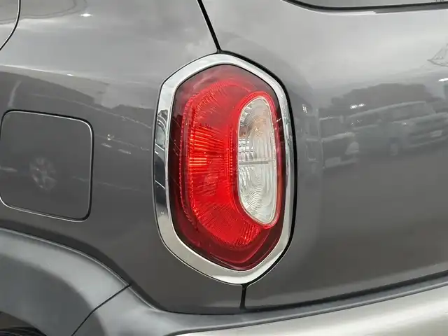 スズキ クロスビー HYBRID MZ 岩手県 2018(平30)年 1.9万km ミネラルグレーメタリック 3トーンコーディネート 禁煙車/ターボ/４WD/クルーズコントロール/前席シートヒーター/デュアルセンサーブレーキサポート/社外SDナビ/→フルセグTV/Bluetooth/CD/FM/AM/バックカメラ/ステアリングスイッチ/横滑り防止装置/リアコーナーセンサー/レーンキープアシスト/ダウンヒルアシストコントロール/オートライト/オートマチックハイビーム/フォグライト/〇プッシュスタート/〇パドルシフト/〇電動格納ミラー/〇ウィンカーミラー/〇ドアバイザー/〇フロアマット/〇シガーソケット/ビルトインETC/ドライブレコーダー